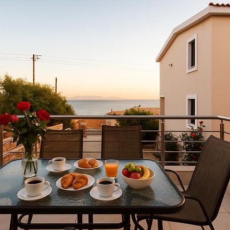 Seaside Getaway - Aelia Villa'S Dreamy Paradise Petalidi Exterior photo