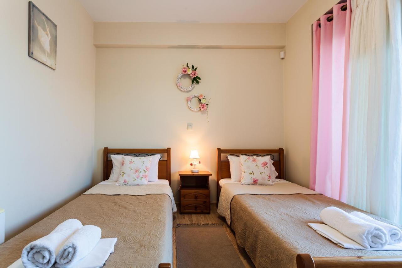 Seaside Getaway - Aelia Villa'S Dreamy Paradise Petalidi Exterior photo